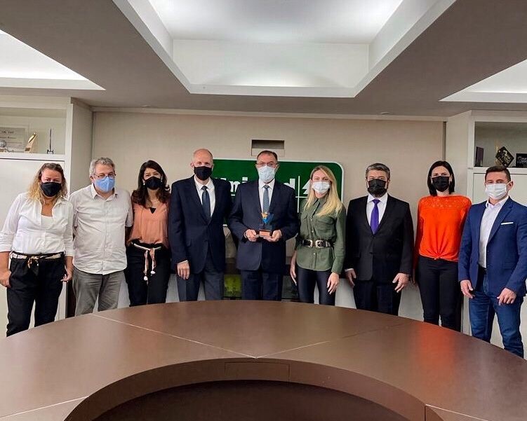 foto dos integrantes do Comite de Crise da Unimed Curitiba