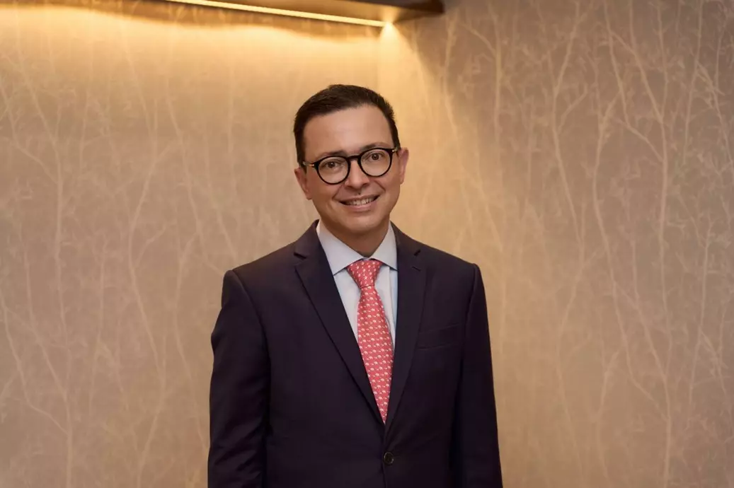 Cícero Urban mastologista médico cooperado